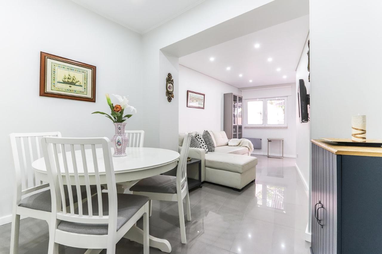 Vita Portucale ! Moscavide Casa Branca W/ Terrace Lisboa Exteriér fotografie